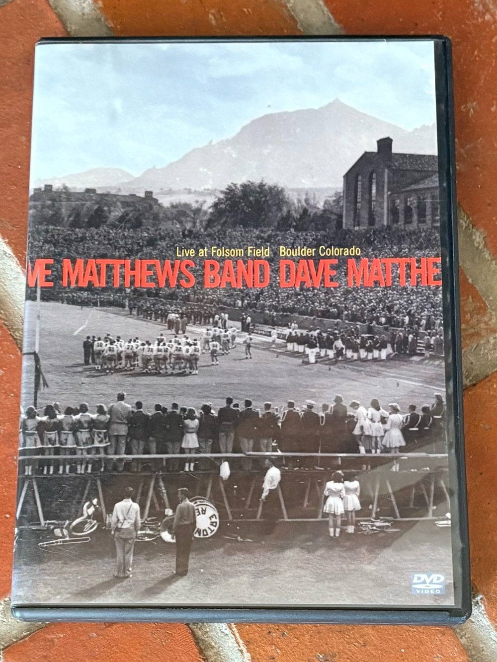 Dave Matthews Band Live at Folsom Field, Boulder, Colorado DVD released in 2002